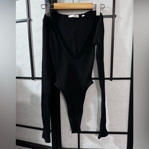 Aritzia Wilfred Long Sleeves Bodysuit